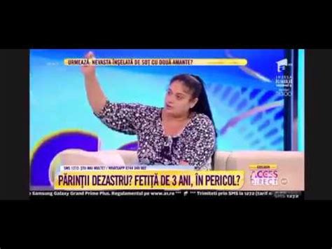O punea să să dezbrace în pizda goală .